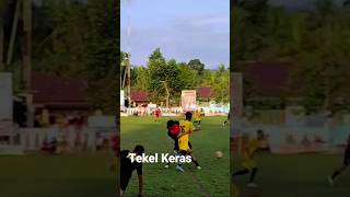 Download lagu Komentator ngakak minang kocak #pssi #tarkam #adupinalti #shortvideo #turnamen #football mp3