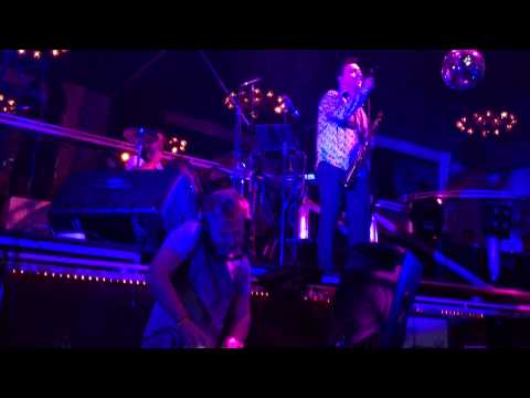 DMC BLUEZZ & DJ FOMICHEV @ CLUB LIVE