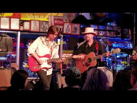 The Don Kelly Band's Luke McQueary. Amazing 18 year old guitar player