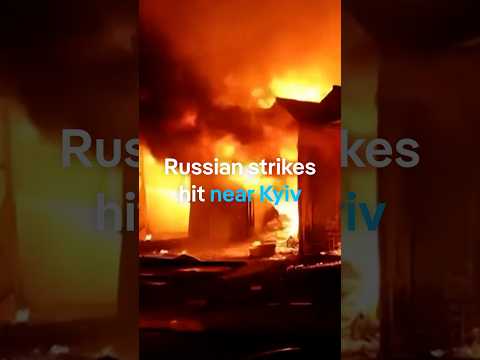 Russian strikes hit near Kyiv | DW News