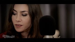 Olivia Ruiz - My Lomo &amp; Me (Je Photographie Des Gens Heureux) - Acoustic [ Live in Paris ]