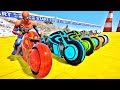 HOMEM ARANHA BATMAN E HOMEM DE FERRO COM SUPER MOTOS DESAFIO MOTOS COM HERÓIS NA RAMPA IR GAMES