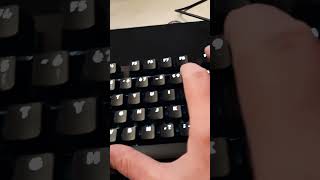 Unboxing du Logitech G413 TKL SE