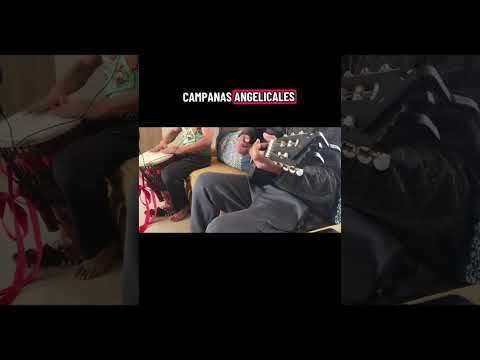 Esfera azul / Fénix - Chris Orange Tributo by Koi Damien y Alex Noche Araiza. 