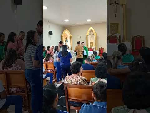 essa foi a despedida do padre de riachão do Dantas Sergipe.mt linda essa missa