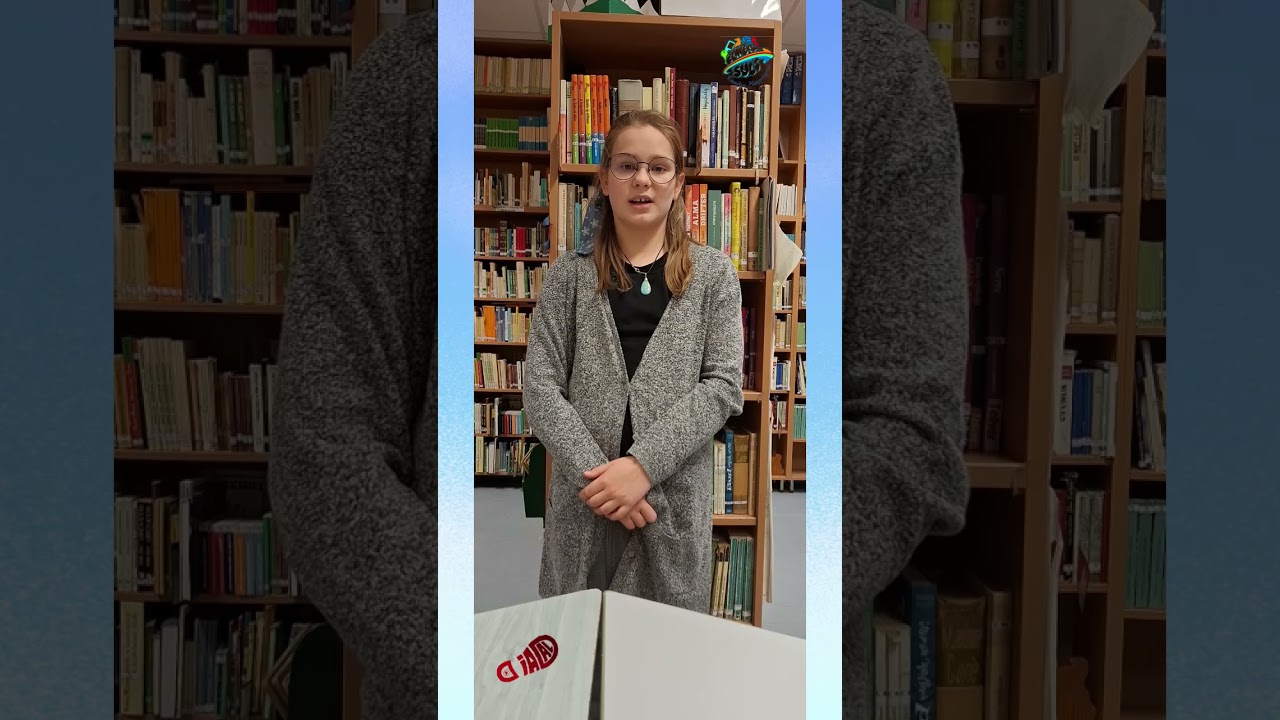 Közeledik a költészet napja-Szojka Emma