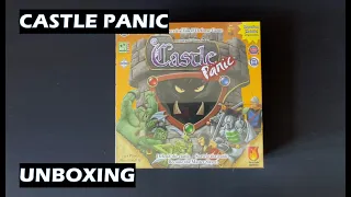 Unboxing Castle Panic board game