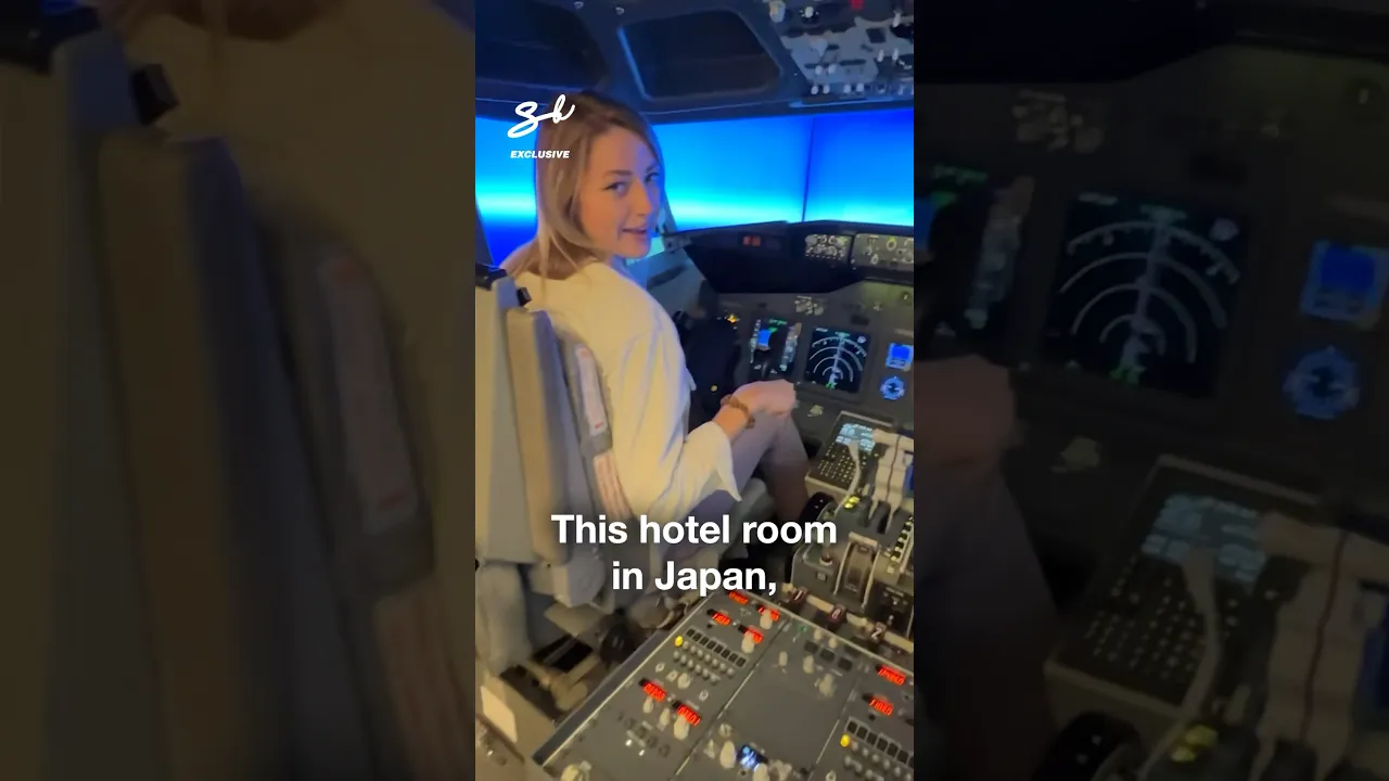 Fly anywhere in the world whilst in the comfort of your hotel room! 😱✈️ #flightsimulator #airplane