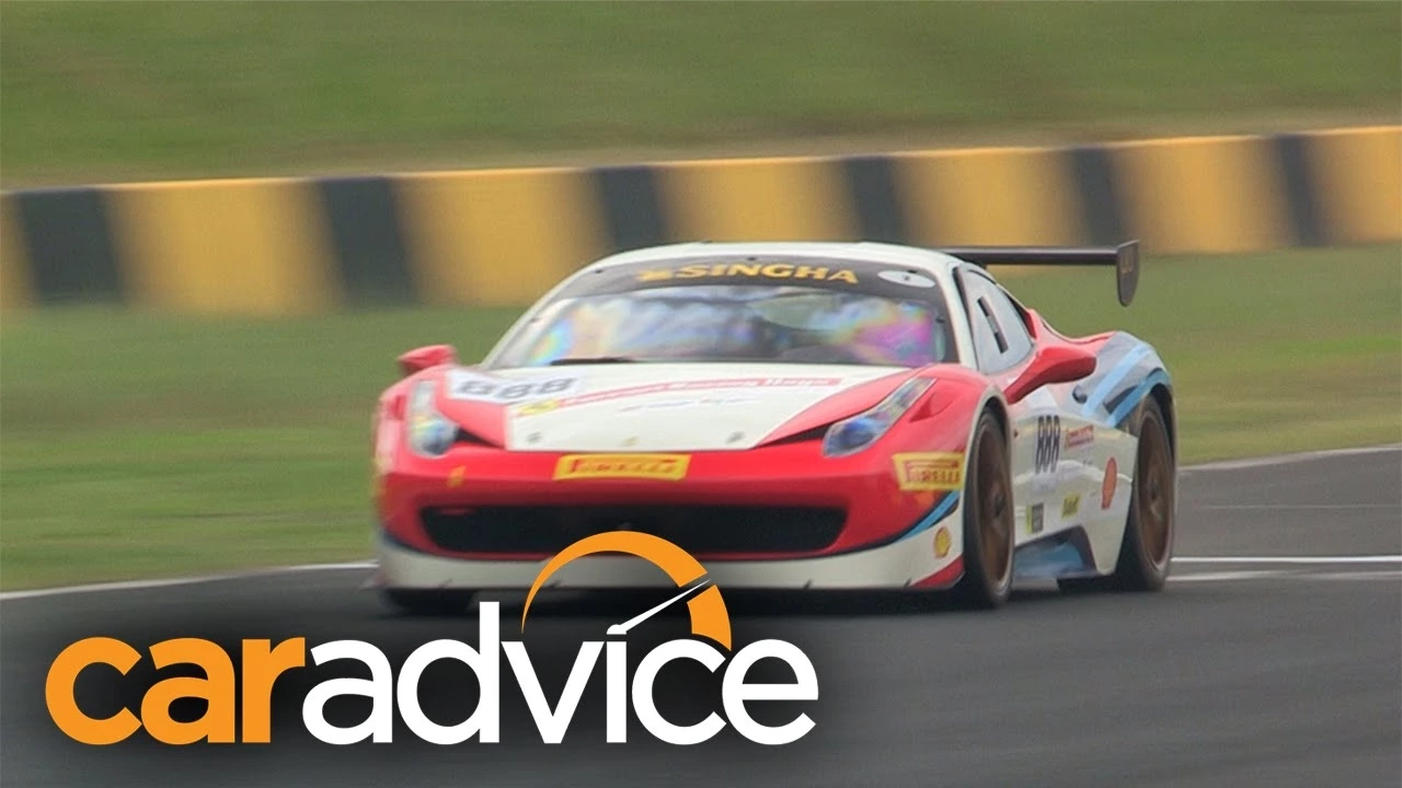 Ferrari 458 Challenge Evoluzione Race Day at Eastern Creek