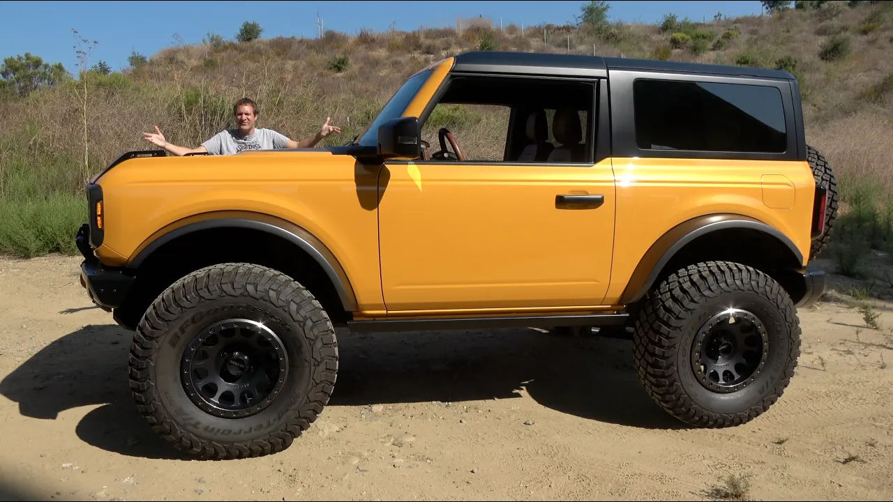 Here’s a Thorough Tour of the New 2021 Ford Bronco