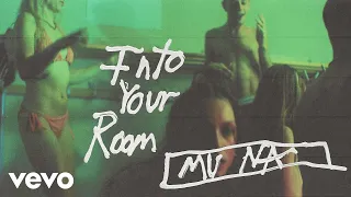 Holly Humberstone, MUNA - Into Your Room (Official Visualiser)