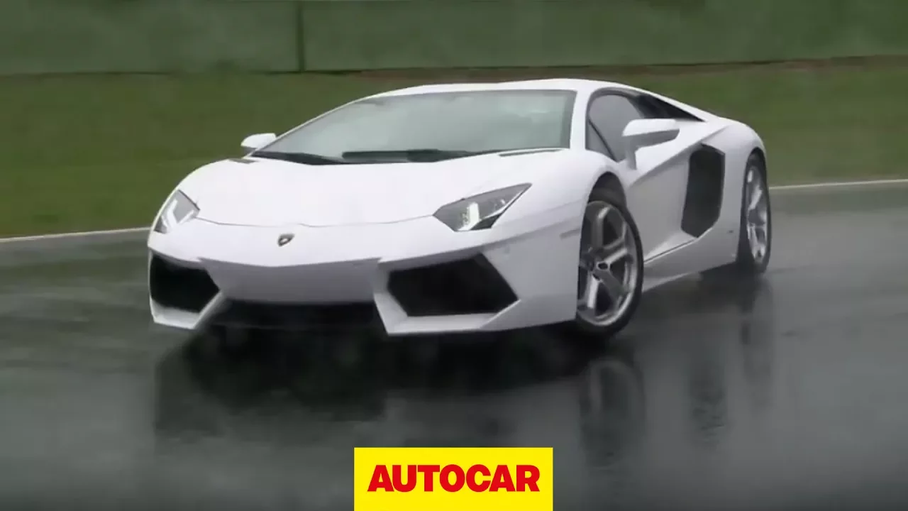 Lamborghini Aventador video review by autocar.co.uk