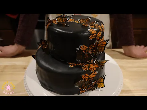 Delicious BUTTERFLY CAKE with a FLOWER CENTER!!! | Board Game Bakes