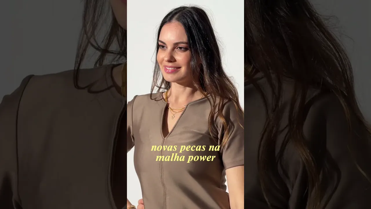 Calça Reta Power e Blusa Gola V