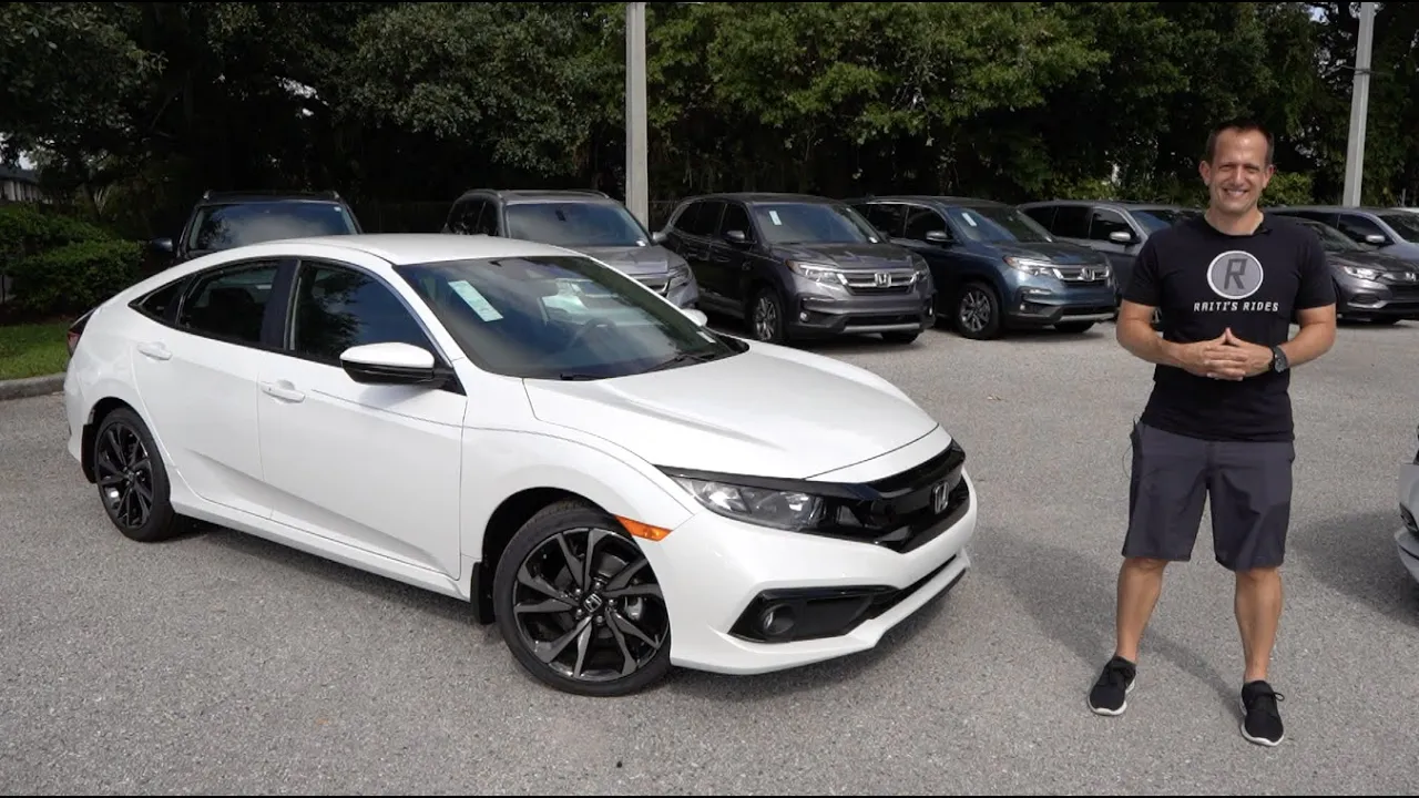 Is the 2020 Honda Civic Sport the BETTER car to BUY than a Corolla?