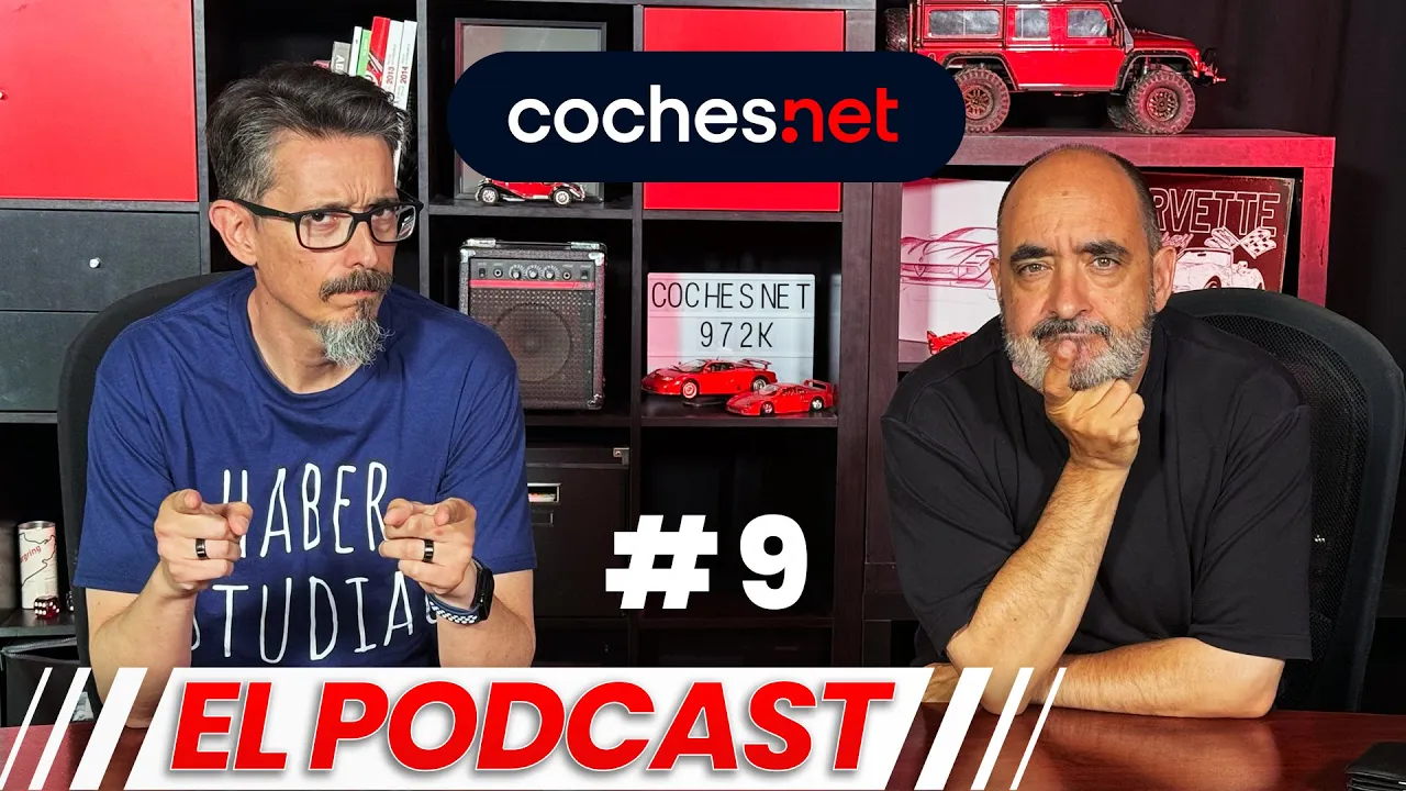 ¿Son un PELIGRO tantas pantallas en el coche? Android Auto, CarPlay | El PODCAST de coches.net #9