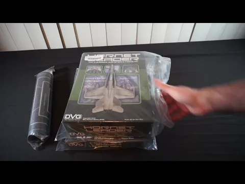 Unboxing Hornet Leader & Cthulhu Conflict