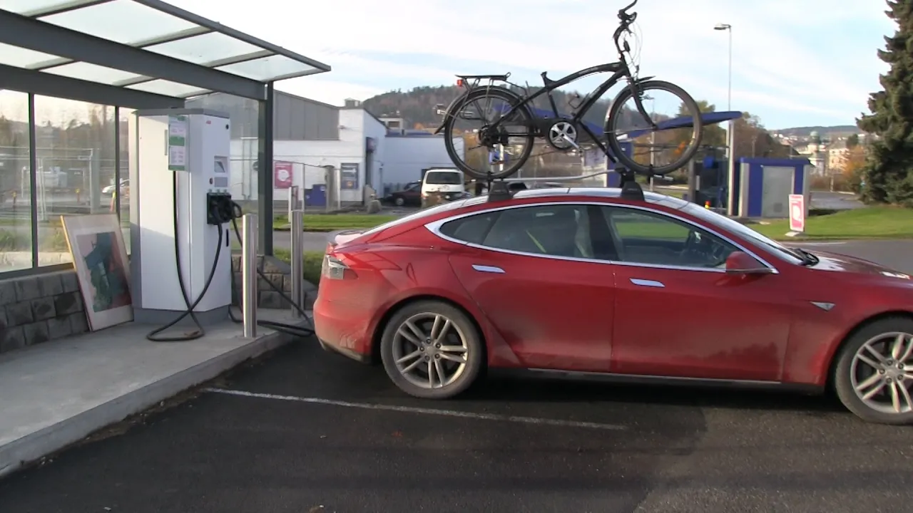 #20 Tesla Model S road trips: Using Whispbar part 2