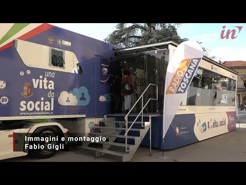 <span style="color:var(--accent)">Video:</span> Cyberbullismo e revenge porn, la polizia postale incontra gli studenti lucchesi