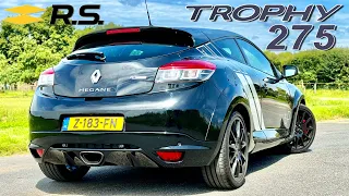MEGANE RS 275 TROPHY // 250KMH REVIEW on AUTOBAHN