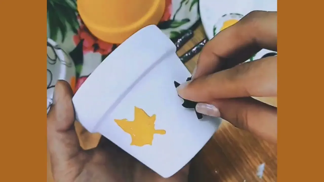 Video de COLOR AMARILLO