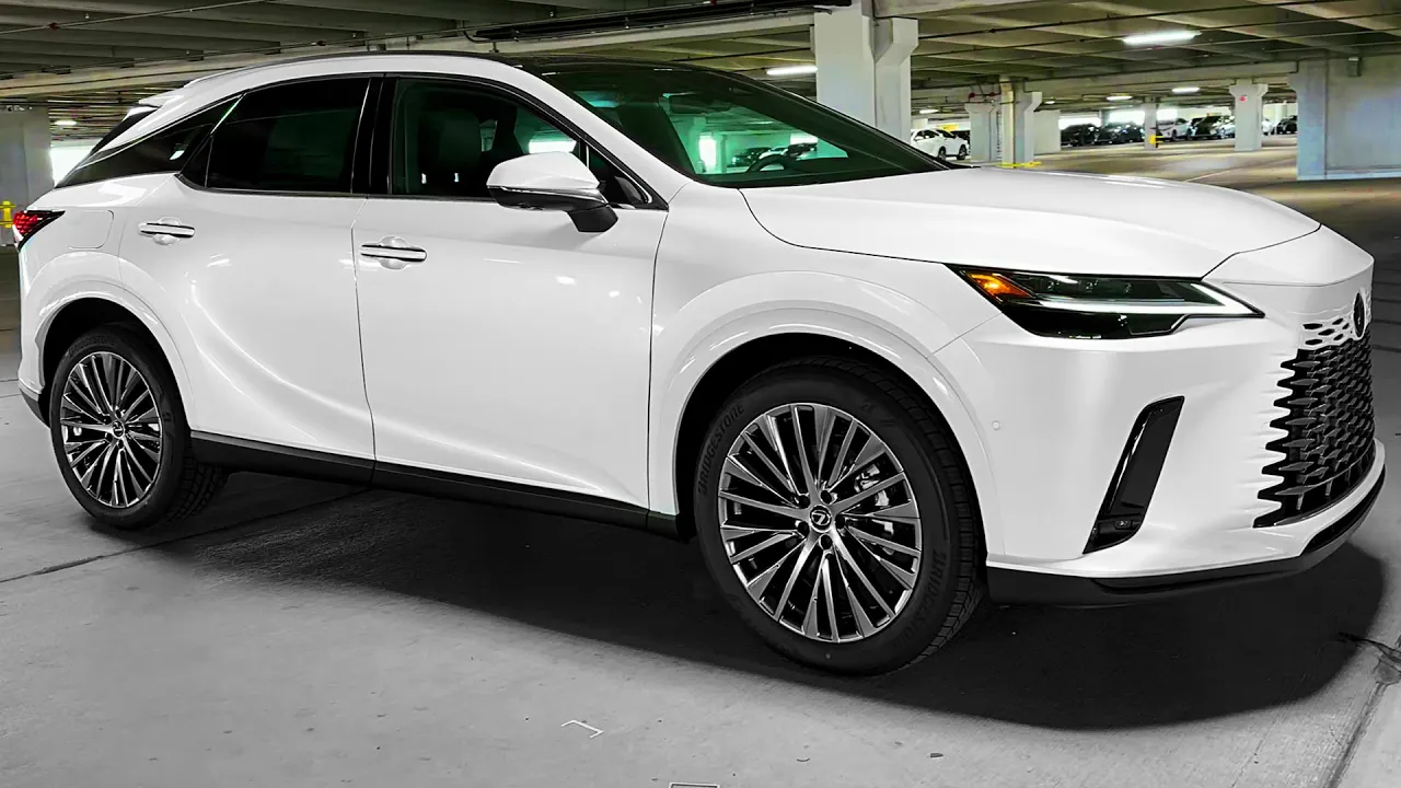 2025 Lexus RX450h+ - Luxurious and Comfortable Sport SUV