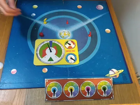 How to play Blast Off