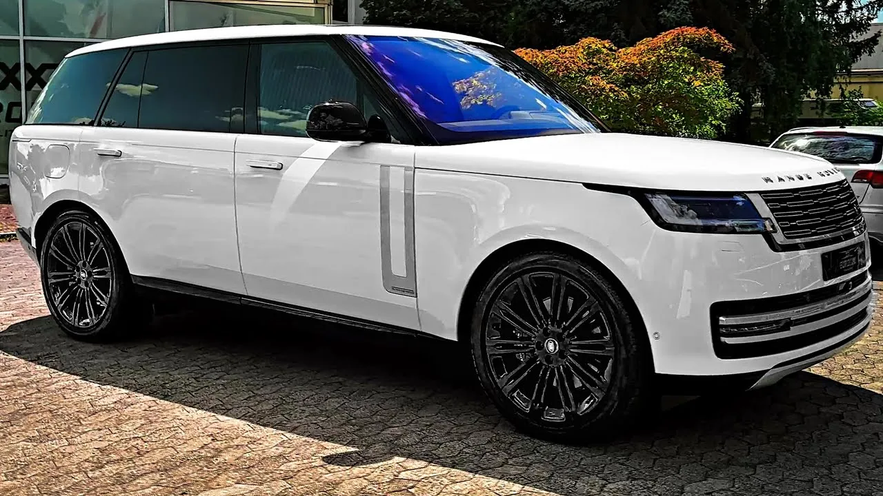 Range Rover Autobiography (2023) - Ultra Luxury 7 Seater Large SUV!