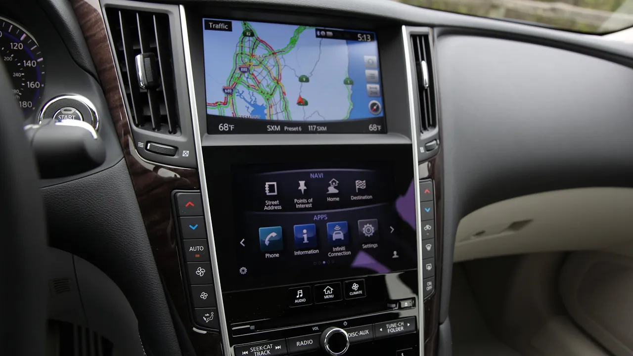 2015 / 2016 Infiniti Q50 InTouch 2-Screen Infotainment and Navigation Review