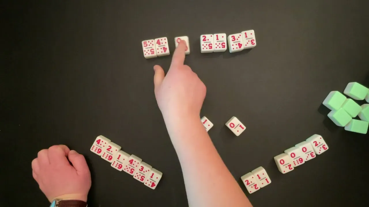 How to play Bonehead — 3 or 4 player domino trick taking game