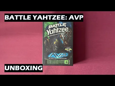 Unboxing Battle Yahtzee Alien vs Predator dice throwing board game