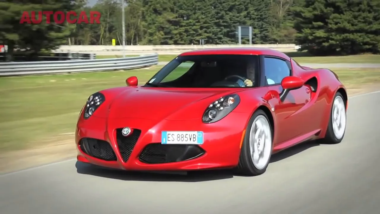 Alfa Romeo 4C first drive review
