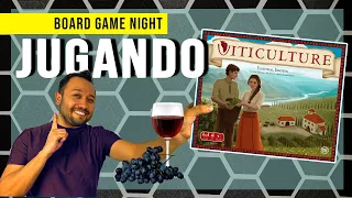 JUGAMOS VITICULTURE ︎ Cómo se juega | Partida Español Latino | Board Game Nights 026