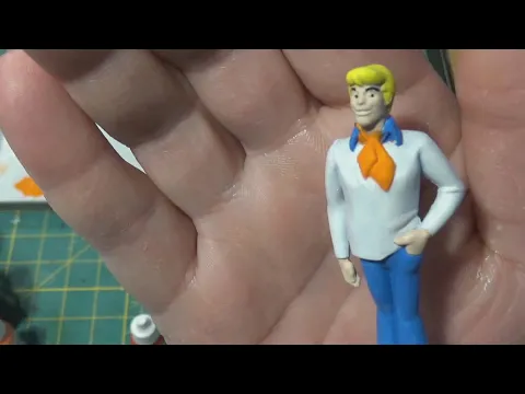 Painting Scooby-Doo The Board Game Fred and Daphne