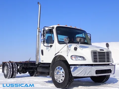 Freightliner M2106 2011 Thumbnail