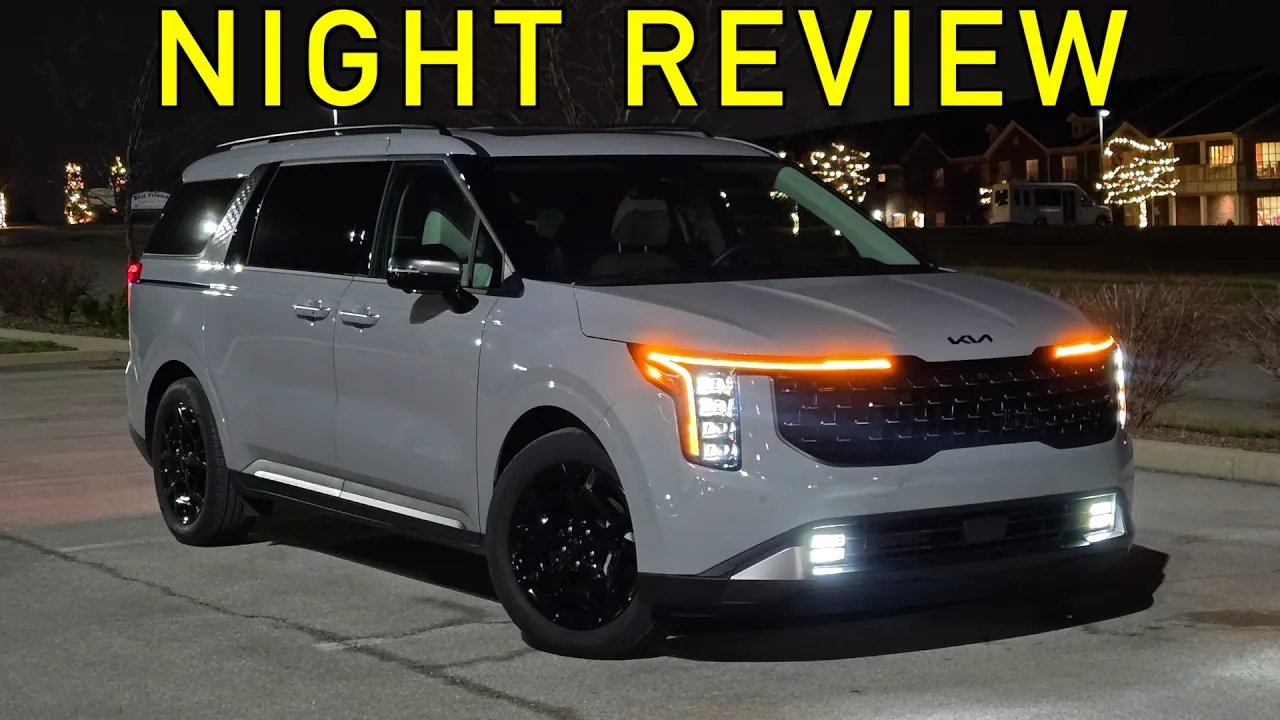 LUXURY LIGHTING! -- Does the 2026 Kia Carnival Have Better Lighting Than Rivals?? (Night Review)