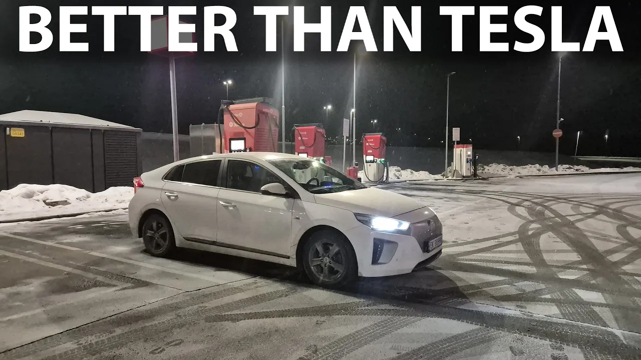 Hyundai Ioniq 28 kWh degradation test after 9 years/207k km