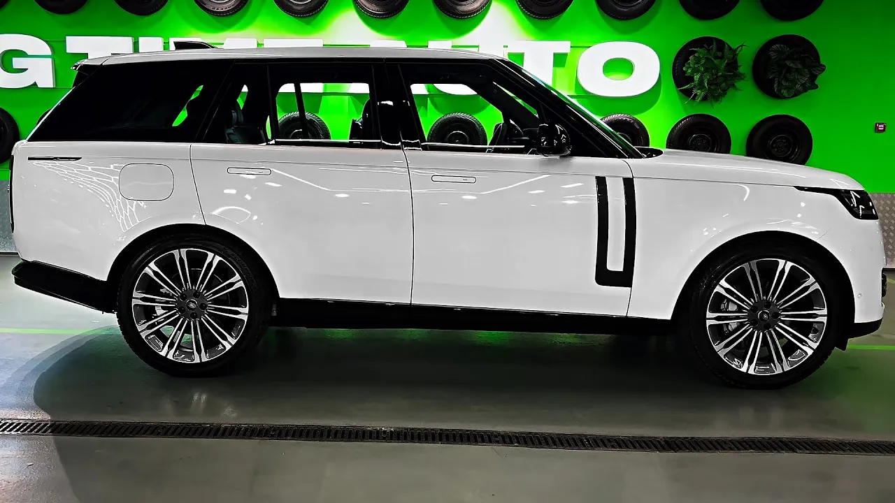 2024 Range Rover - Sound, interior and Exterior (Extra Large SUV)