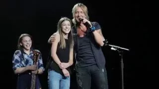 Keith Urban - Brings Young Fan on Stage (Edmonton, AB)