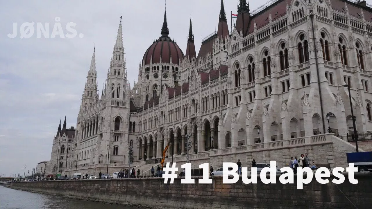 Walking around Budapest - Vlog 11 #joenohsontheroad18