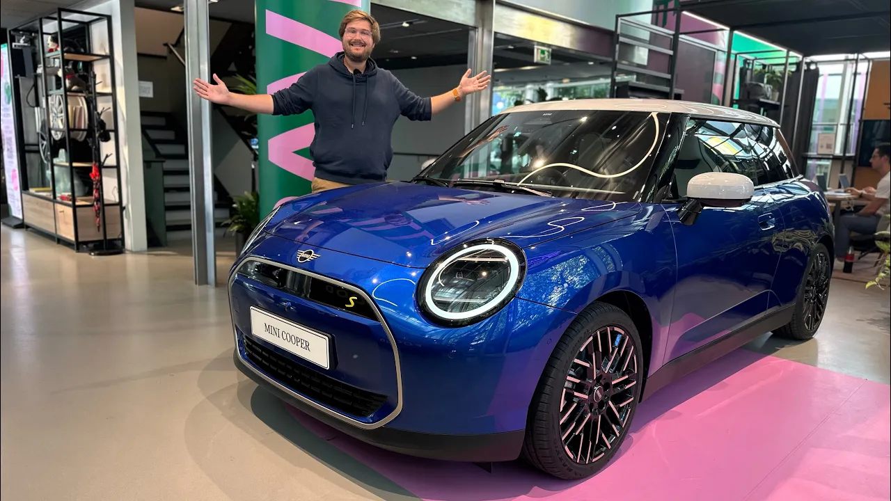 Full Tour Of The New Electric MINI (J01)! Twice The Range, Stunning Interior, & Improved Performance