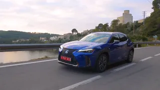 Essai Lexus UX 250h : au volant du SUV compact hybride premium