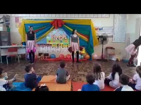 PATATI E PATATA NA ESCOLA