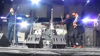 Motown Tribute to Nickelback - How You Remind Me - Live At Squamish