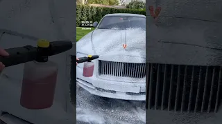 Blasting A Rolls-Royce With Foam! 😱 #rollsroyce #supercar #cleaning