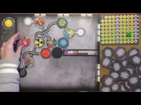 Cwali - Factory Funner (Solitario)