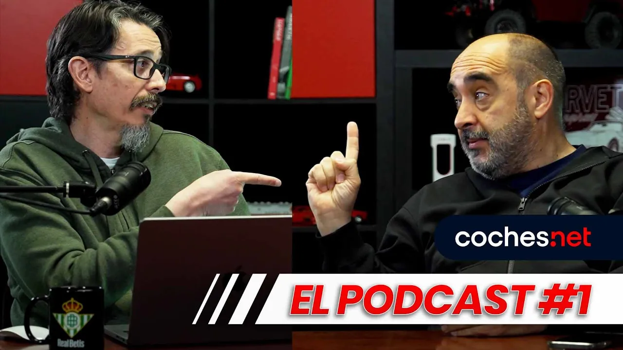 EL PODCAST de coches.net #1 | ¿Tienen futuro Seat, Tesla, Ebro y Stellantis? Novedades y actualidad