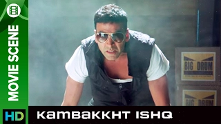 Akshay is the new stunt man | Kambakkht Ishq | Movie Scene