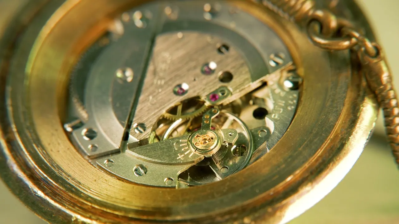 Vídeo de PRESZENCE – Relógios & Acessórios Masculinos