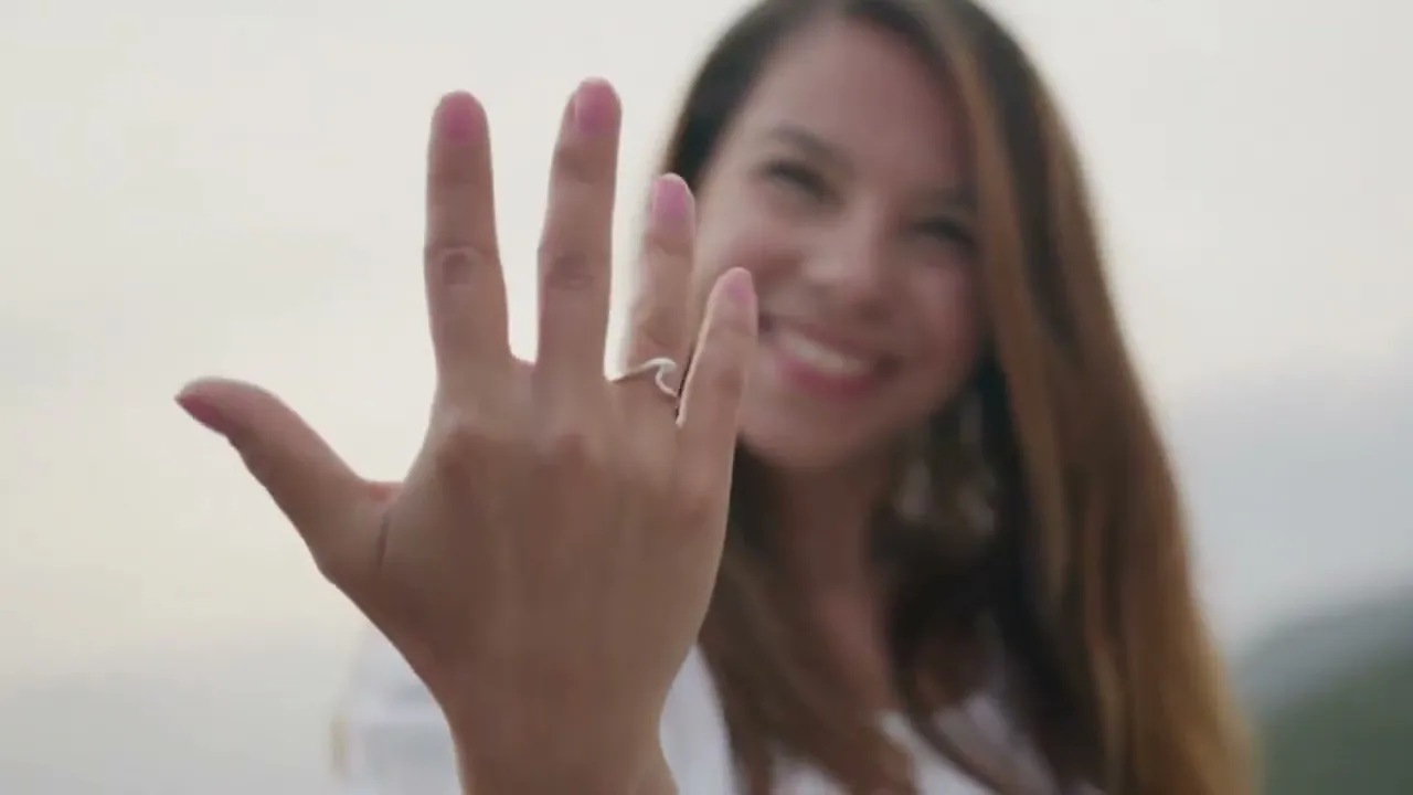 Vídeo de Emerson Relógios & Joias